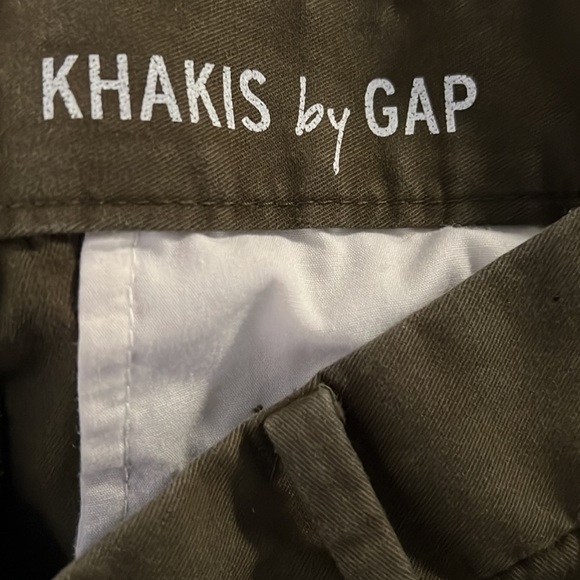 GAP Sun Kissed Shorts Army Green Size 4 - Picture 8 of 8